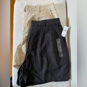 GAP Black and Cream Linen Shorts